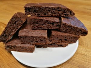 Gesunde Brownies können auch lecker aussehen - und extrem gut schmecken!